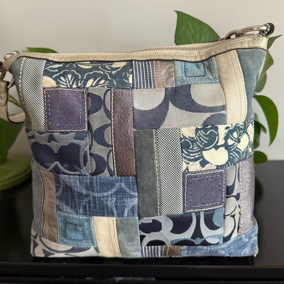 COACH Patchwork Denim Blue Convertible Shoulder Bag Purse Handbag Y2K Suede - Picture 4 of 13
